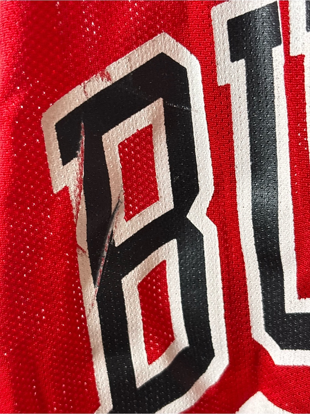 Chicago Bulls Michael Jordan 23 Jersey - Picture 3 of 10